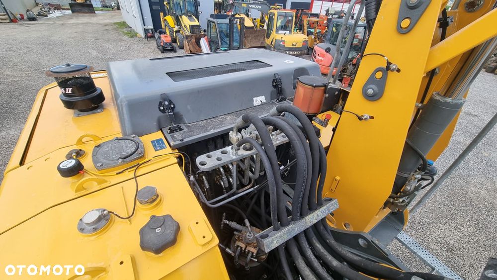 Liebherr LH 26M Litronic/ Maszyna sprowadzona - 15