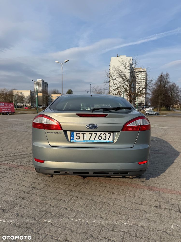 Ford Mondeo - 7