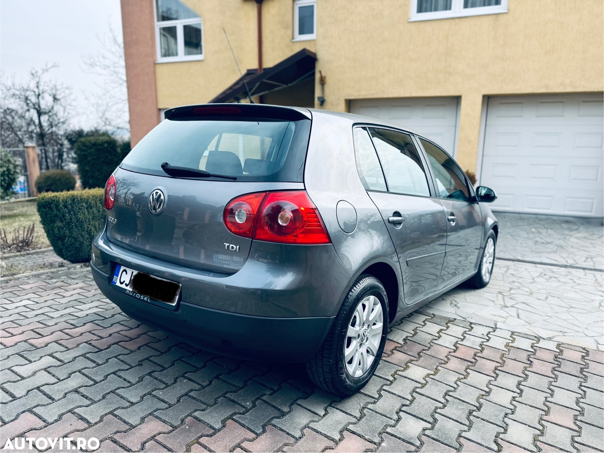 Volkswagen Golf 1.9 TDI Comfortline - 3