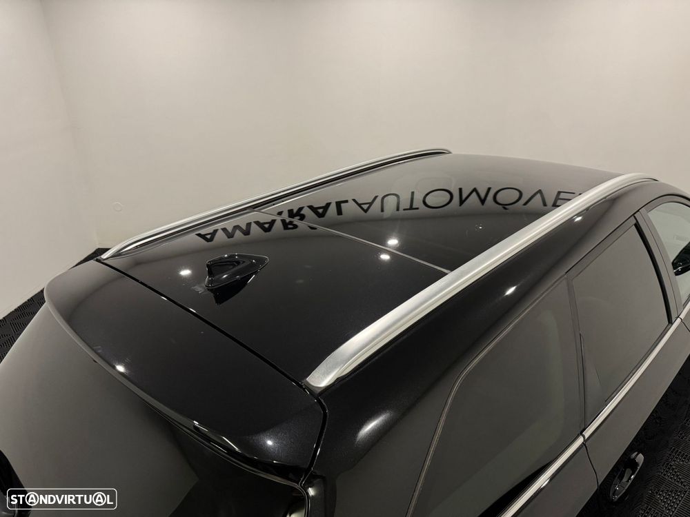 Toyota Auris Touring Sports 1.8 HSD Comfort +P.Techno+P.Sport - 28