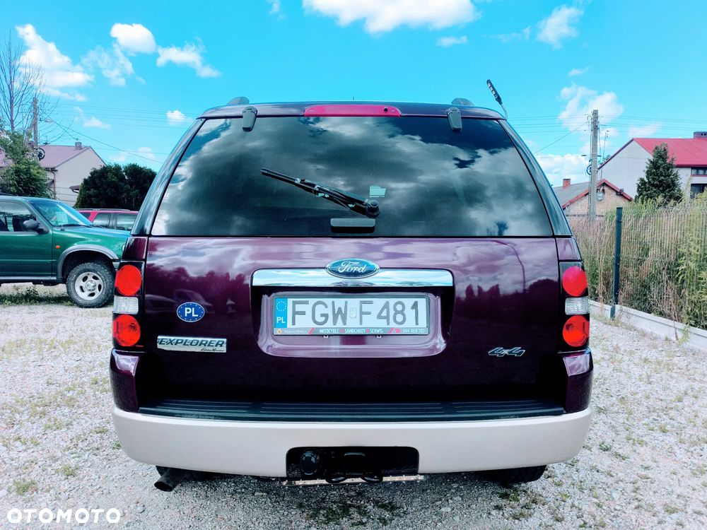 Ford Explorer 4.6 4WD - 11