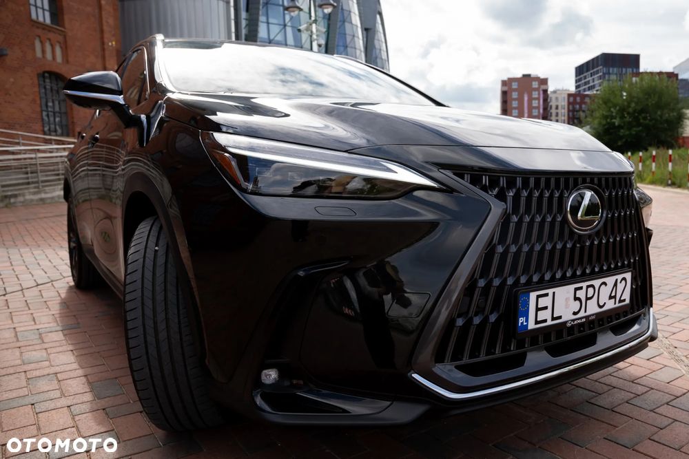 Lexus NX 450h+ Prestige AWD - 6