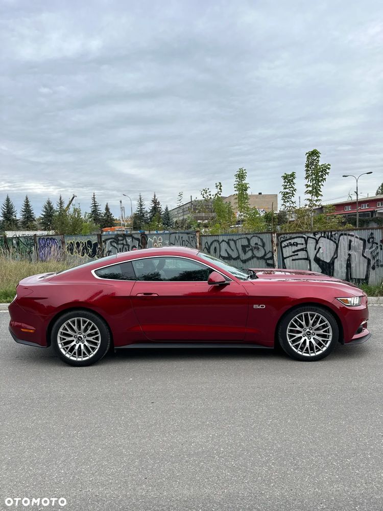 Ford Mustang 5.0 V8 GT - 3