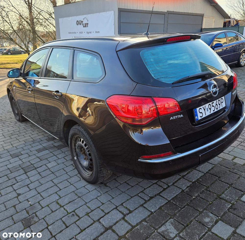 Opel Astra 1.7 CDTI Cosmo - 4