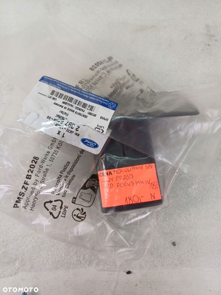 mocowanie uchwyt spryskiwacza lewy przód przedni lewy ford focus mk iv 18- - 8