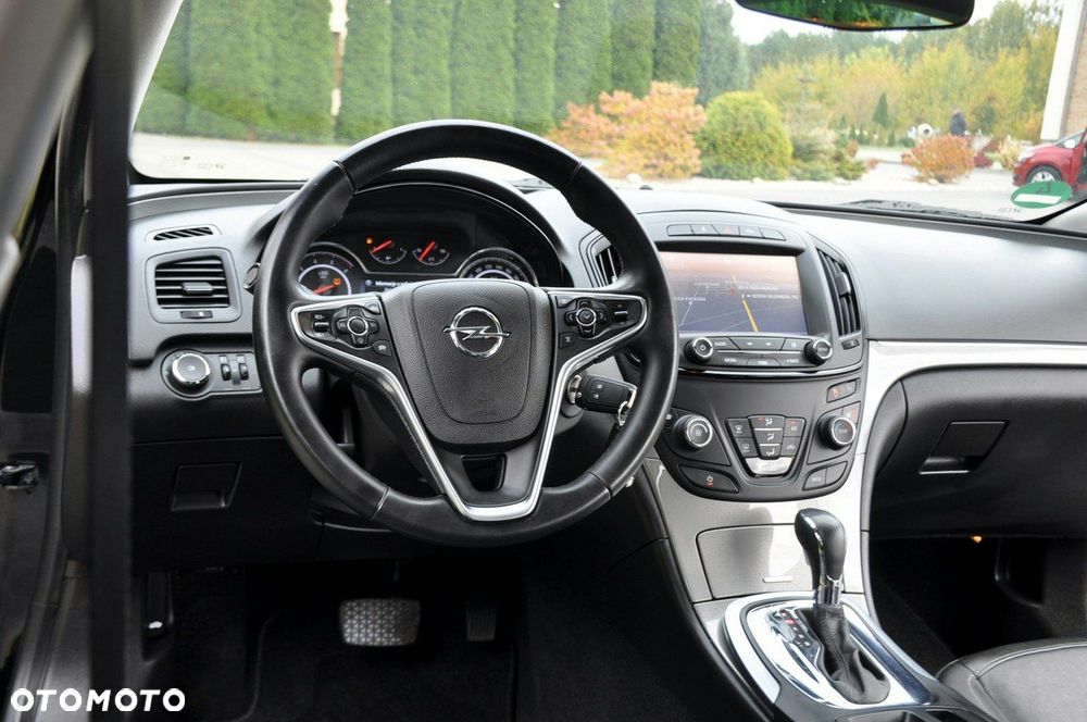 Opel Insignia - 29