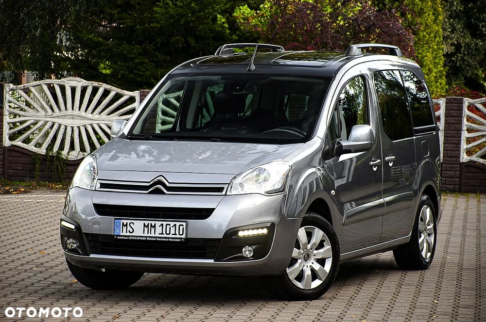 Citroën Berlingo Multispace BlueHDi 120 S&S SHINE - 17