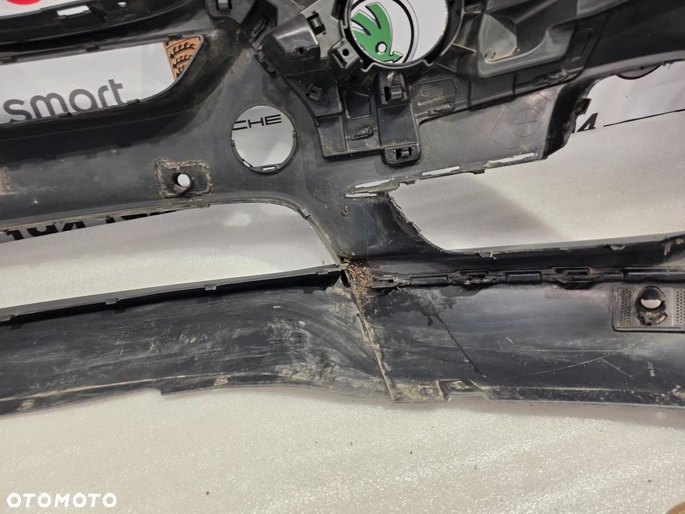 BMW X5 F15 13- ZDERZAK PRZEDNI PRZÓD NA SPRYSKI + 4xPDC , NR 51117294480 / 7294480 + 51117294481 / 7294481 , NR AUKCJI NZ1720 - 38