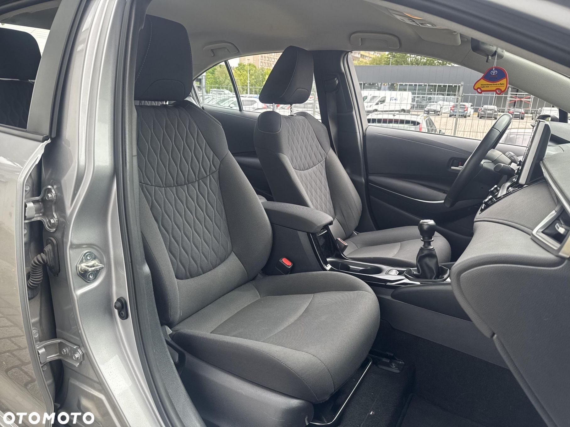 Toyota Corolla - 20