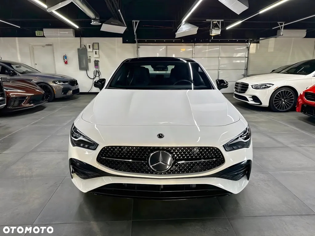 Mercedes-Benz CLA 250 4-Matic 7G-DCT - 2