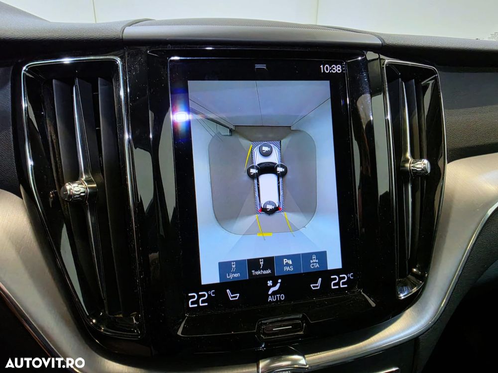 Volvo XC 60 T6 AWD Recharge Geartronic Inscription - 11