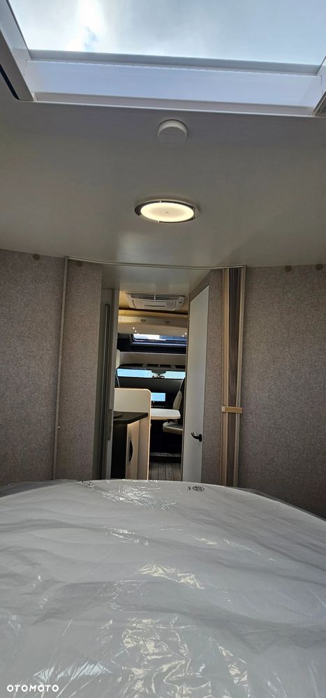 McLOUIS MC4 379 - 27