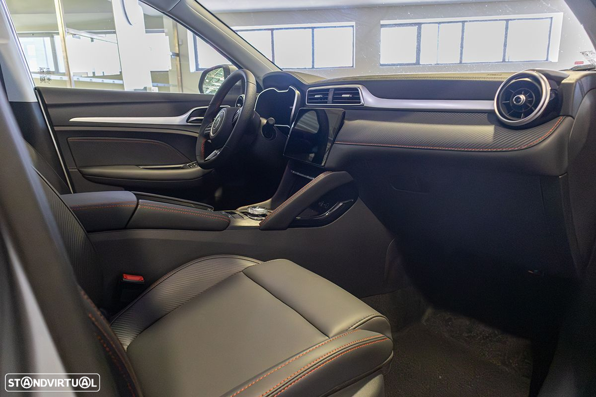 MG ZS EV 50.3 kWh Luxury - 18