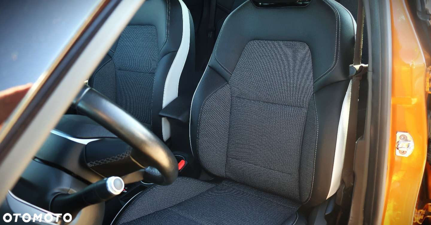 Renault Captur - 14