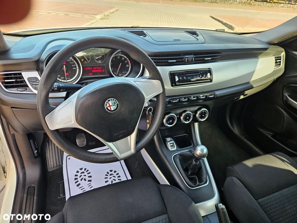 Alfa Romeo Giulietta 1.4 TB 16V - 10