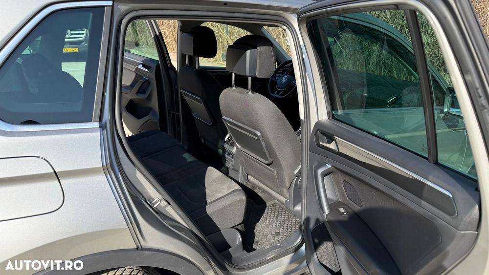 Volkswagen Tiguan 2.0 TDI 4Mot DSG Highline - 17