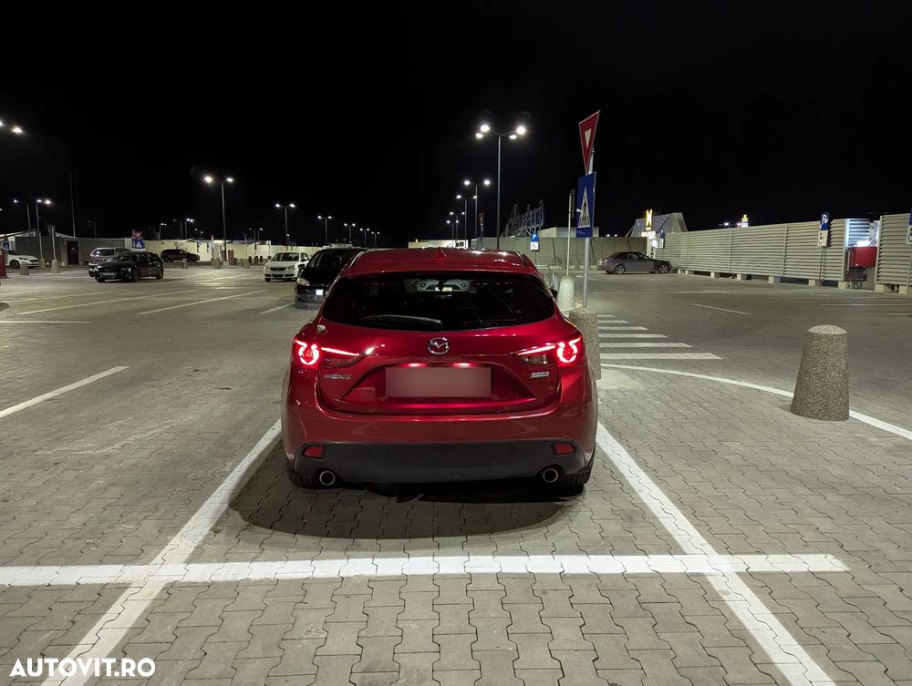 Mazda 3 G165 Revolution Top - 6