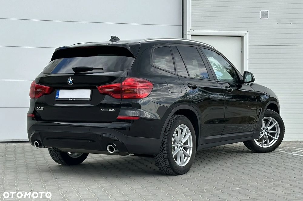 BMW X3 xDrive20i sport - 4