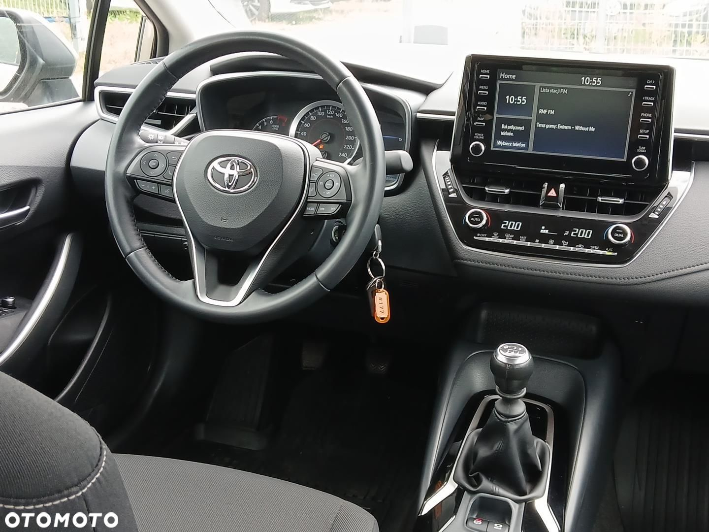 Toyota Corolla - 17