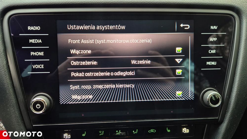 Skoda Octavia 1.6 TDI (Green tec) Style - 11