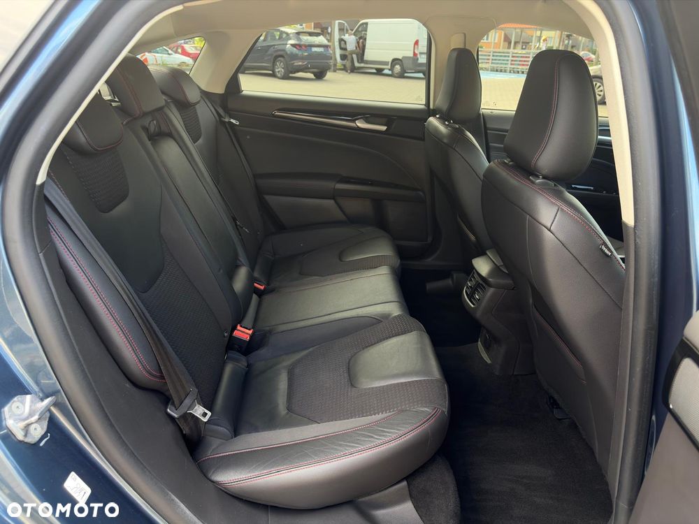 Ford Mondeo SW 2.0 Ti-VCT ST-Line - 26