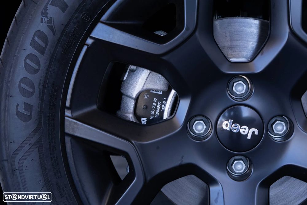 Jeep Avenger 1.2 e-Hybrid Altitude DCT - 12