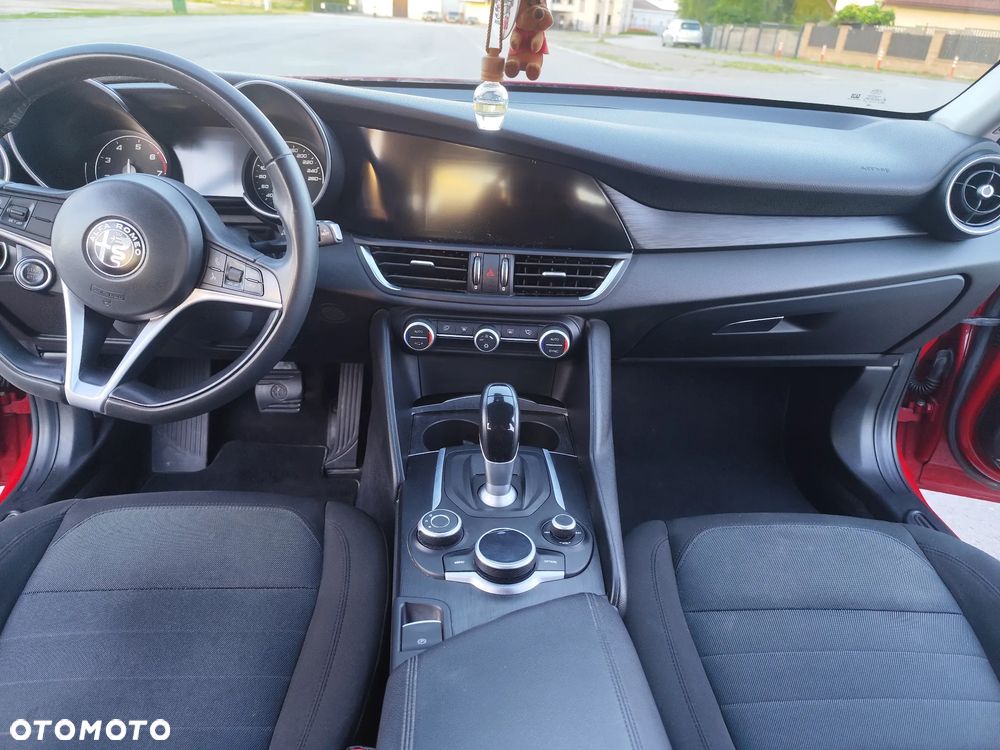 Alfa Romeo Giulia 2.0 Turbo Super - 14