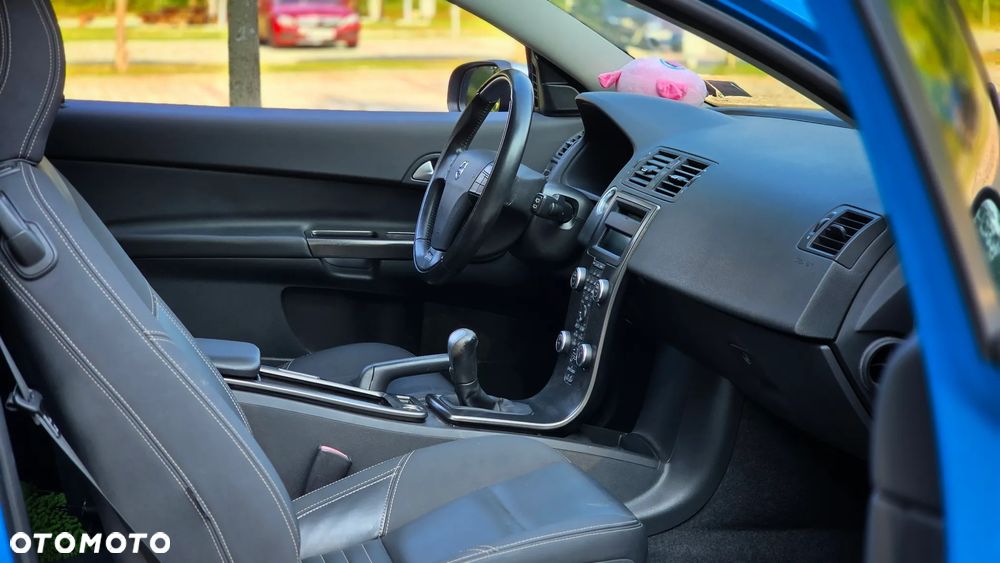 Volvo C30 T5 R-Design - 17