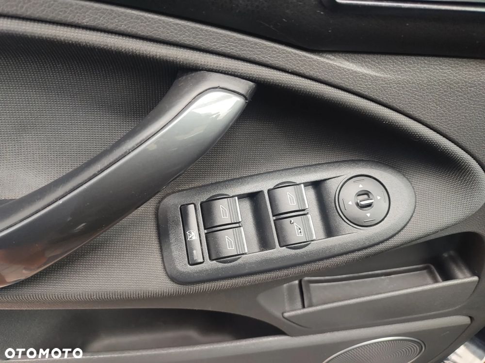 Ford C-MAX 1.8 Ghia - 11