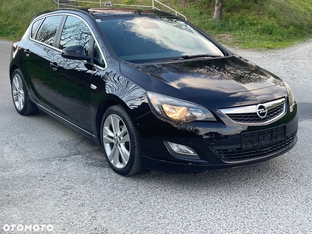 Opel Astra 1.4 Turbo Edition Sport - 2