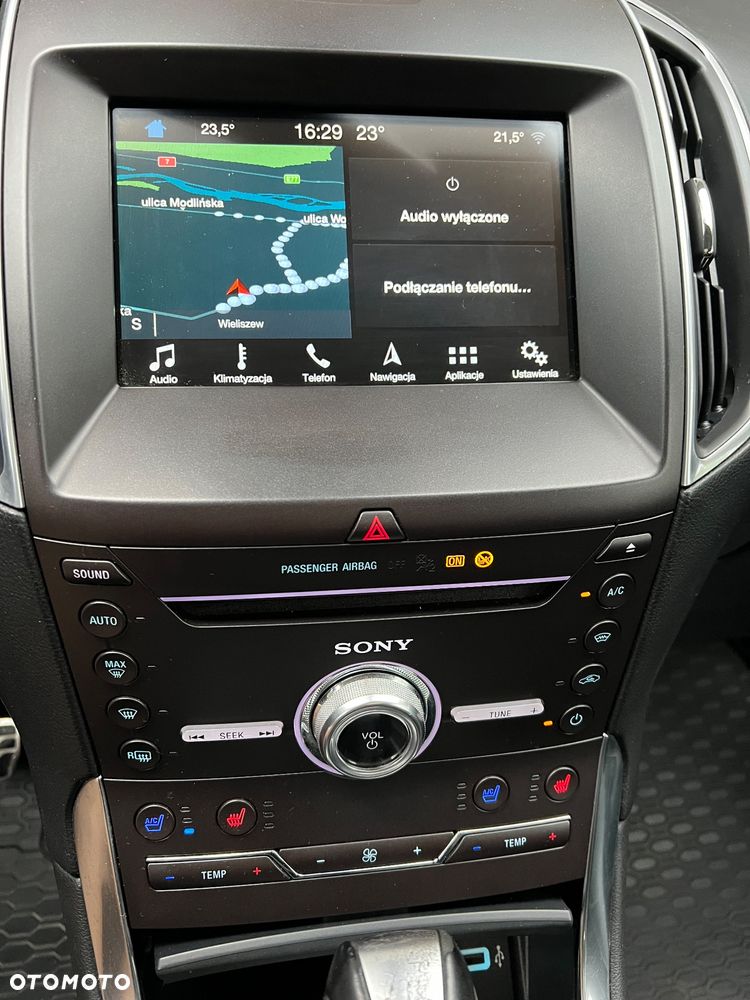 Ford S-Max 2.0 TDCi Titanium PowerShift - 24