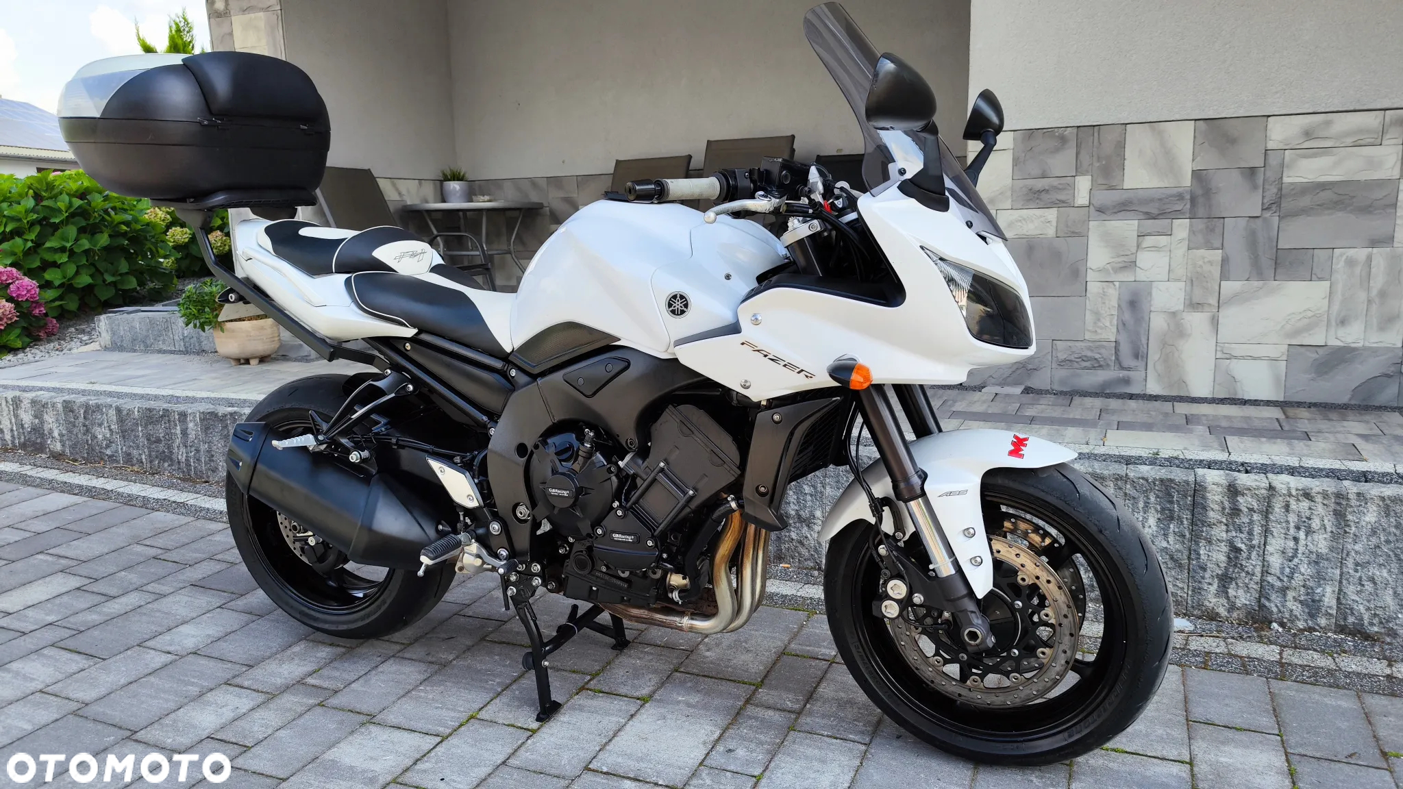 Yamaha FZS - 21