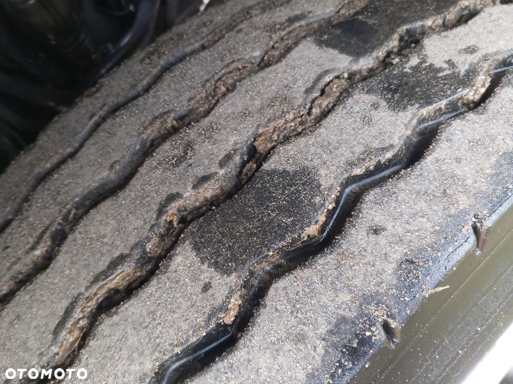 Renault Śmieciarka Renault D19/ Mały przebieg i udokumentowany - 10