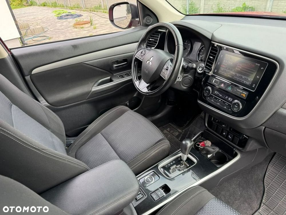 Mitsubishi Outlander - 5