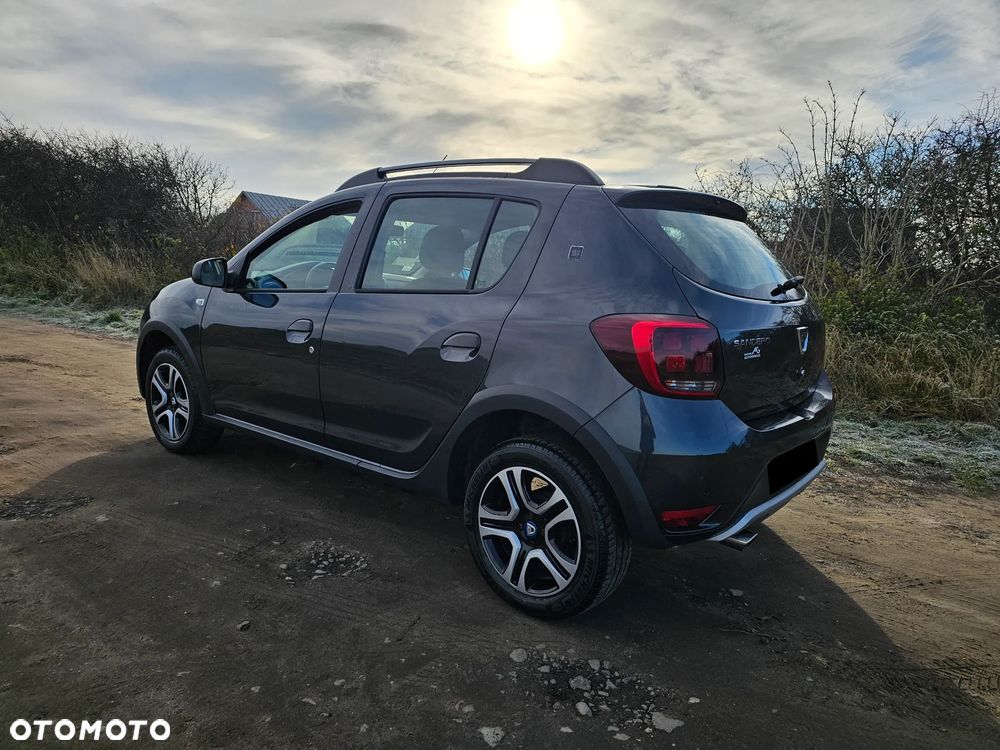 Dacia Sandero Stepway 1.0 TCe Extreme CVT - 2