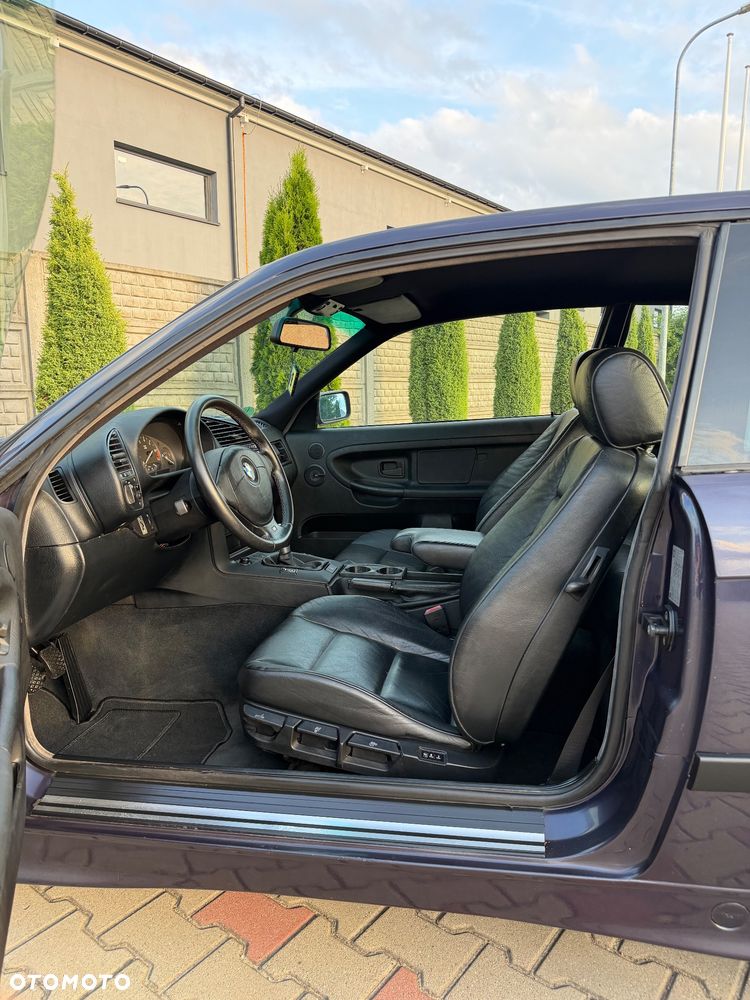 BMW Seria 3 316i - 14