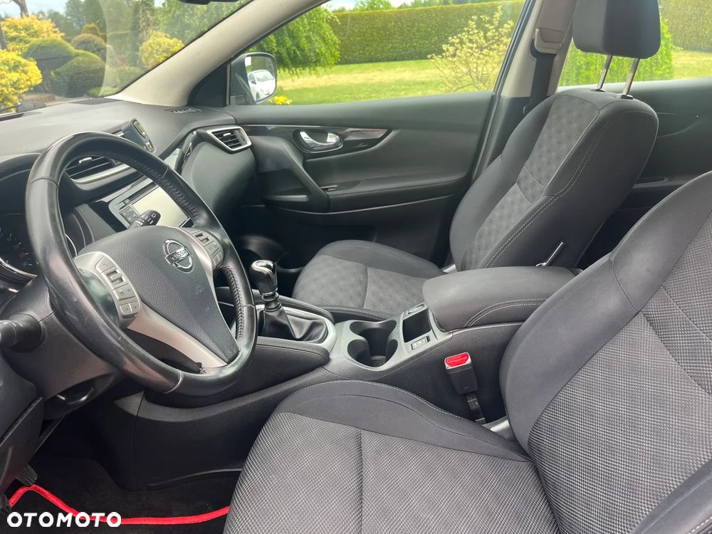 Nissan Qashqai 1.2 DIG-T N-Vision - 7
