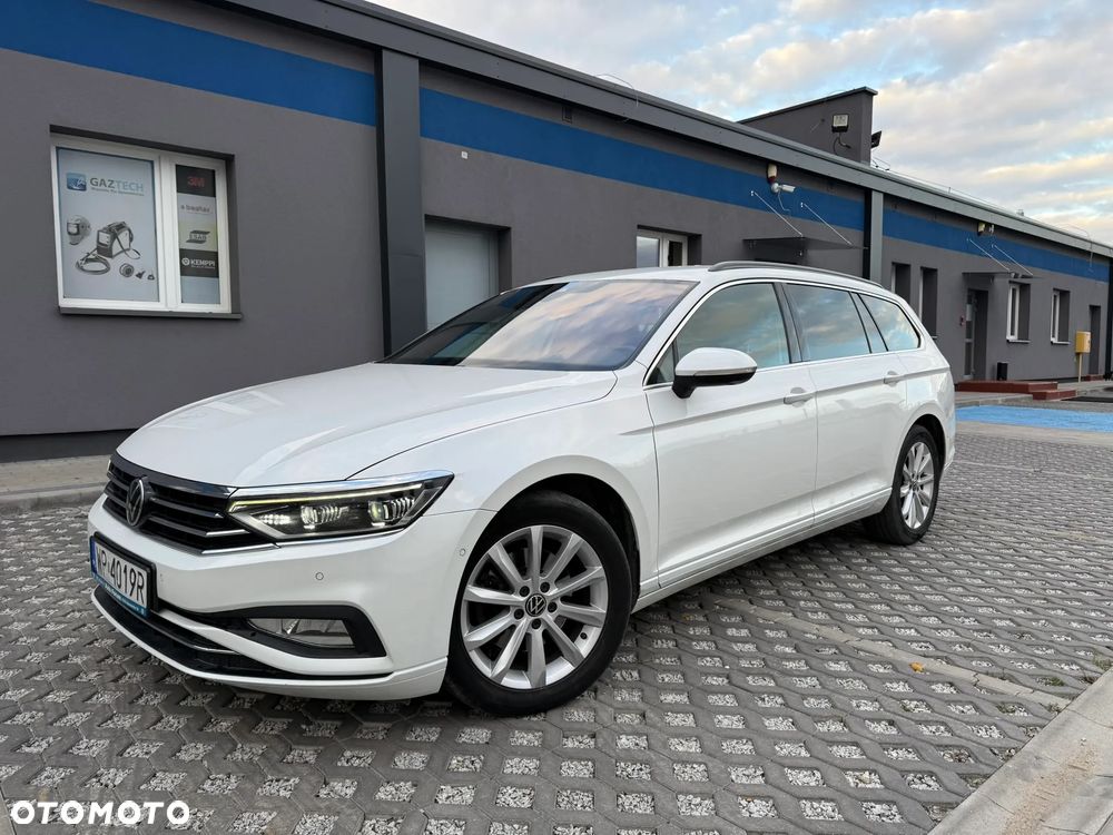 Volkswagen Passat 2.0 TDI SCR DSG Business - 18