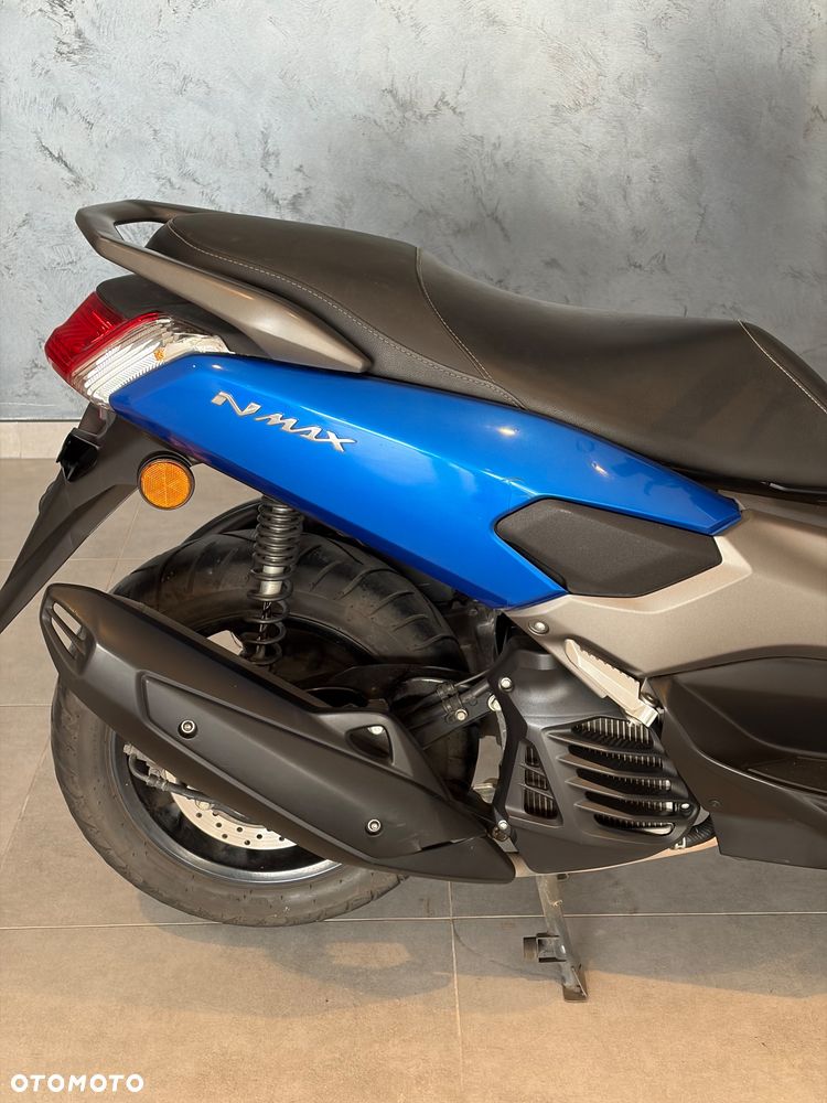 Yamaha NMAX - 7