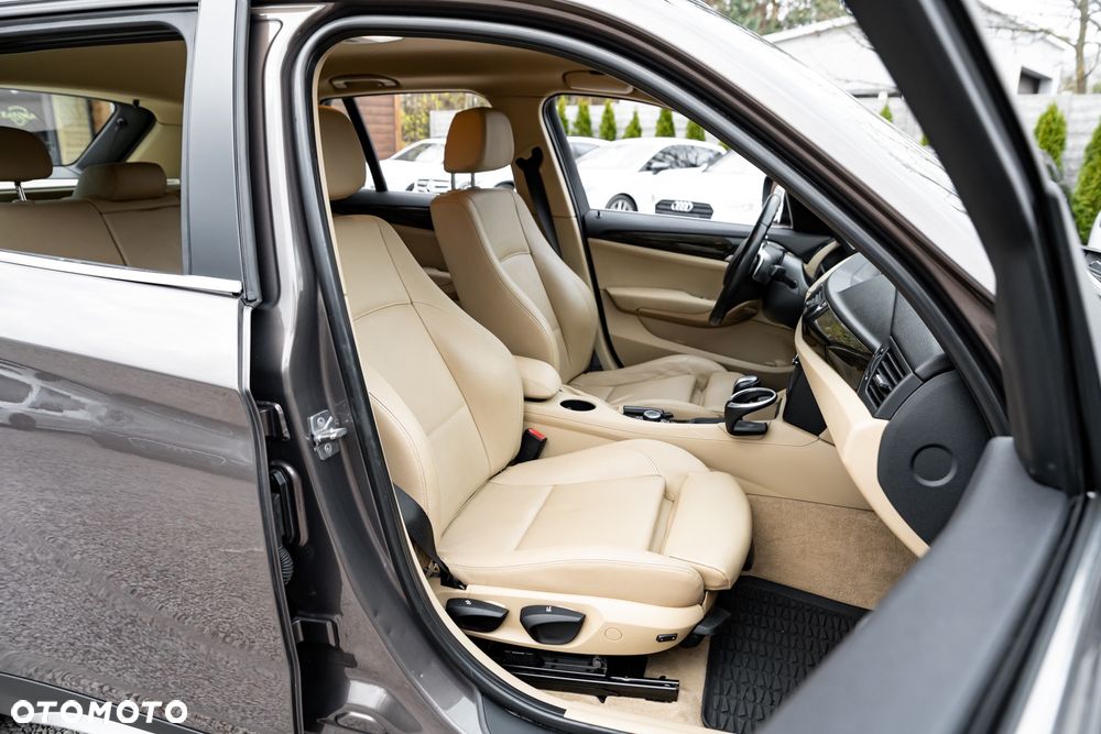BMW X1 - 25