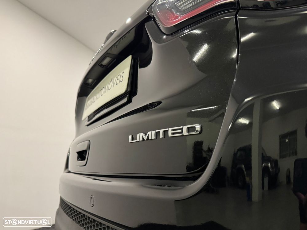 Jeep Compass 2.0 M-Jet Limited Auto - 26