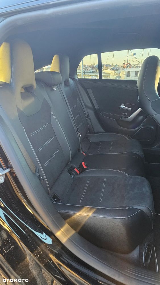 Mercedes-Benz CLA 200 d 8G-DCT Edition 2021 - 13