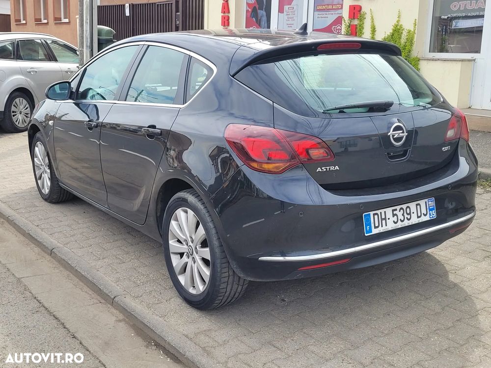 Opel Astra - 9
