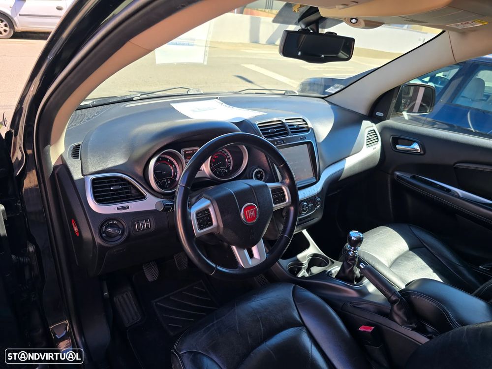 Fiat Freemont 2.0 M-Jet BlackCode - 11