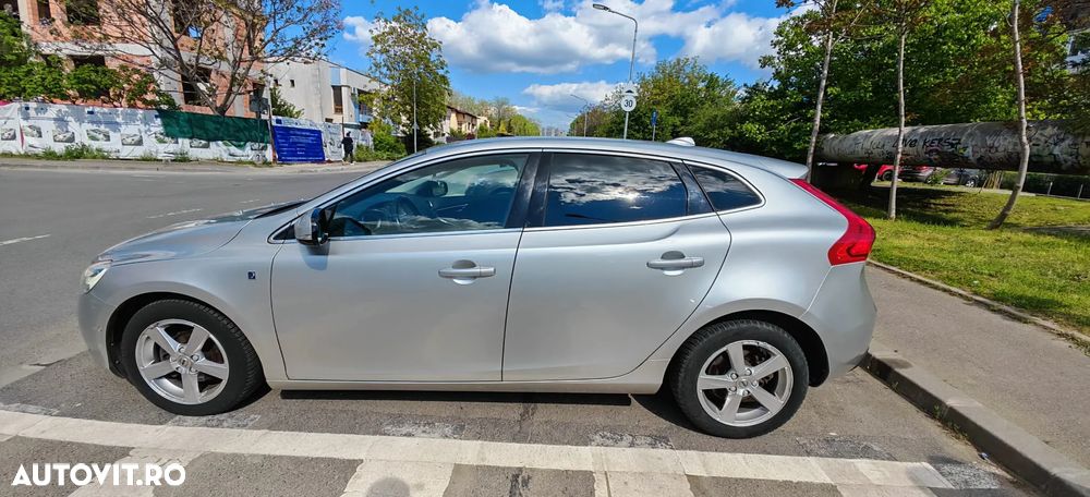 Volvo V40 D2 Ocean Race - 4