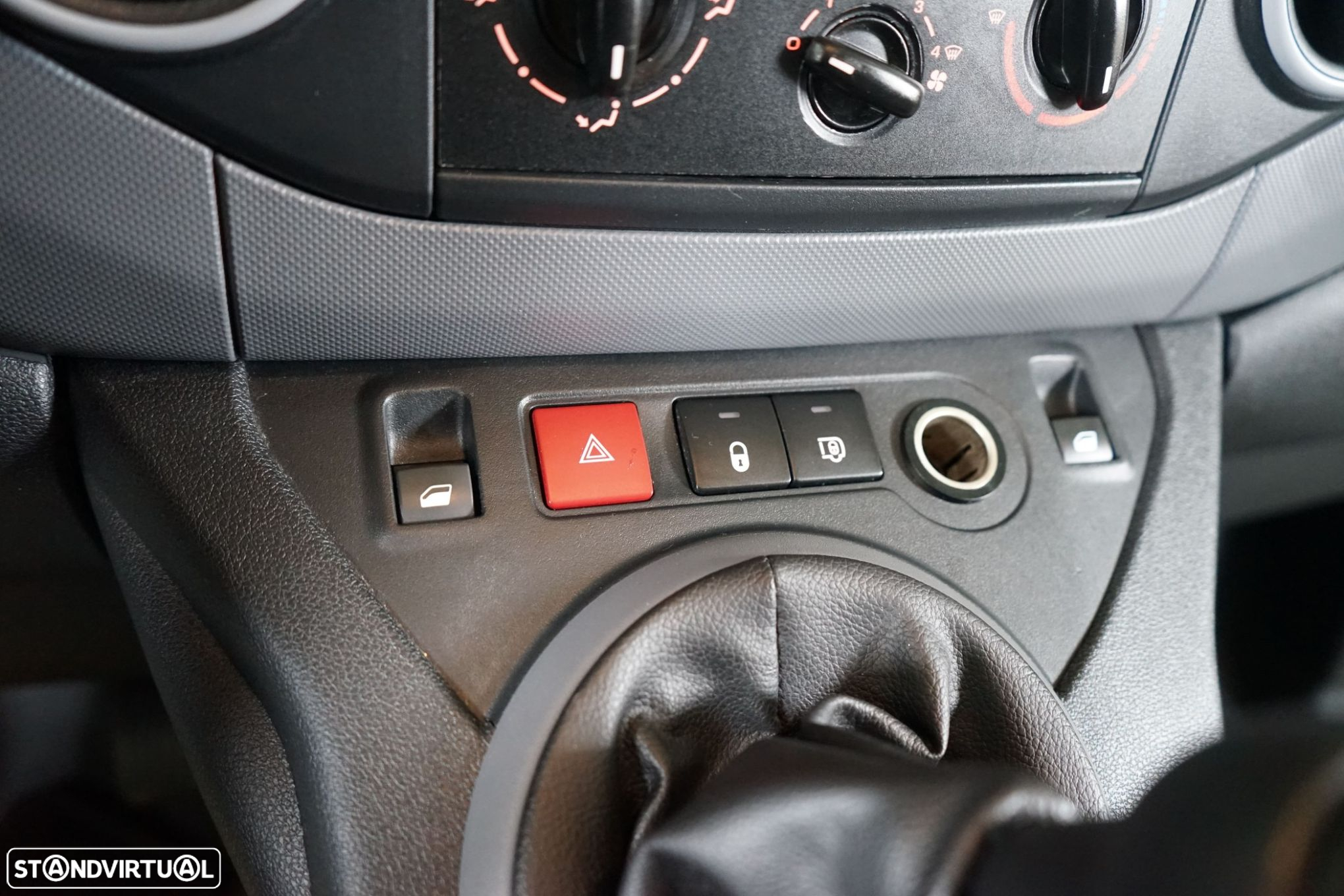 Citroën Berlingo 1.6 BlueHDi Feel - 27