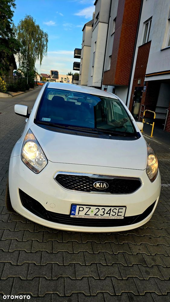 Kia Venga - 5