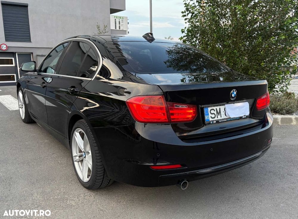 BMW Seria 3 320d xDrive - 4