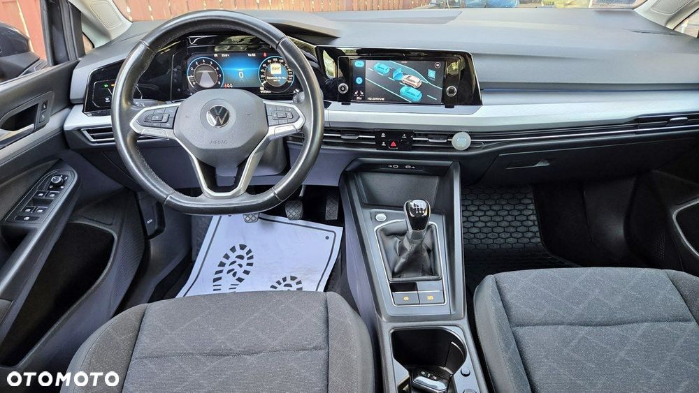 Volkswagen Golf - 12
