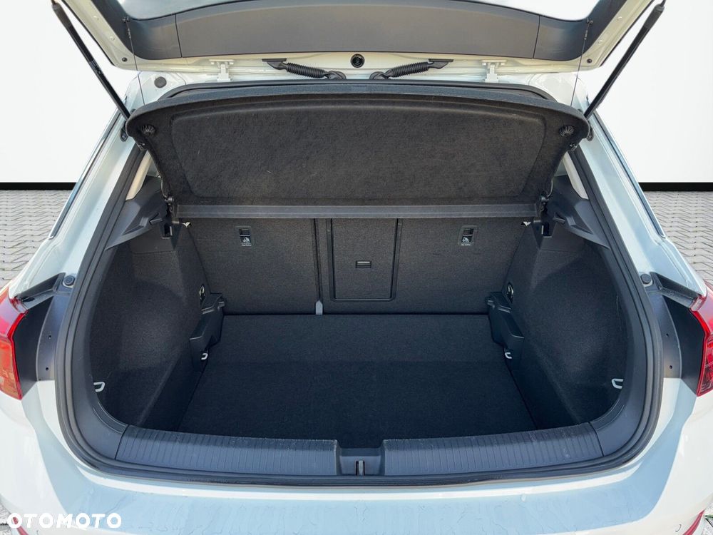 Volkswagen T-Roc - 26